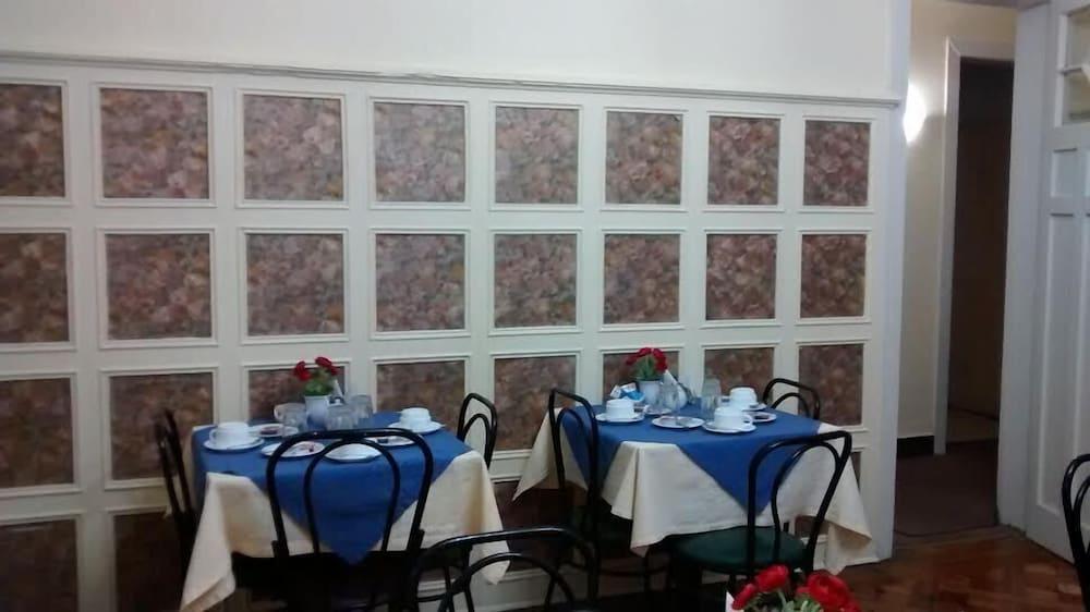 Hotel Baleares 圣地亚哥 外观 照片
