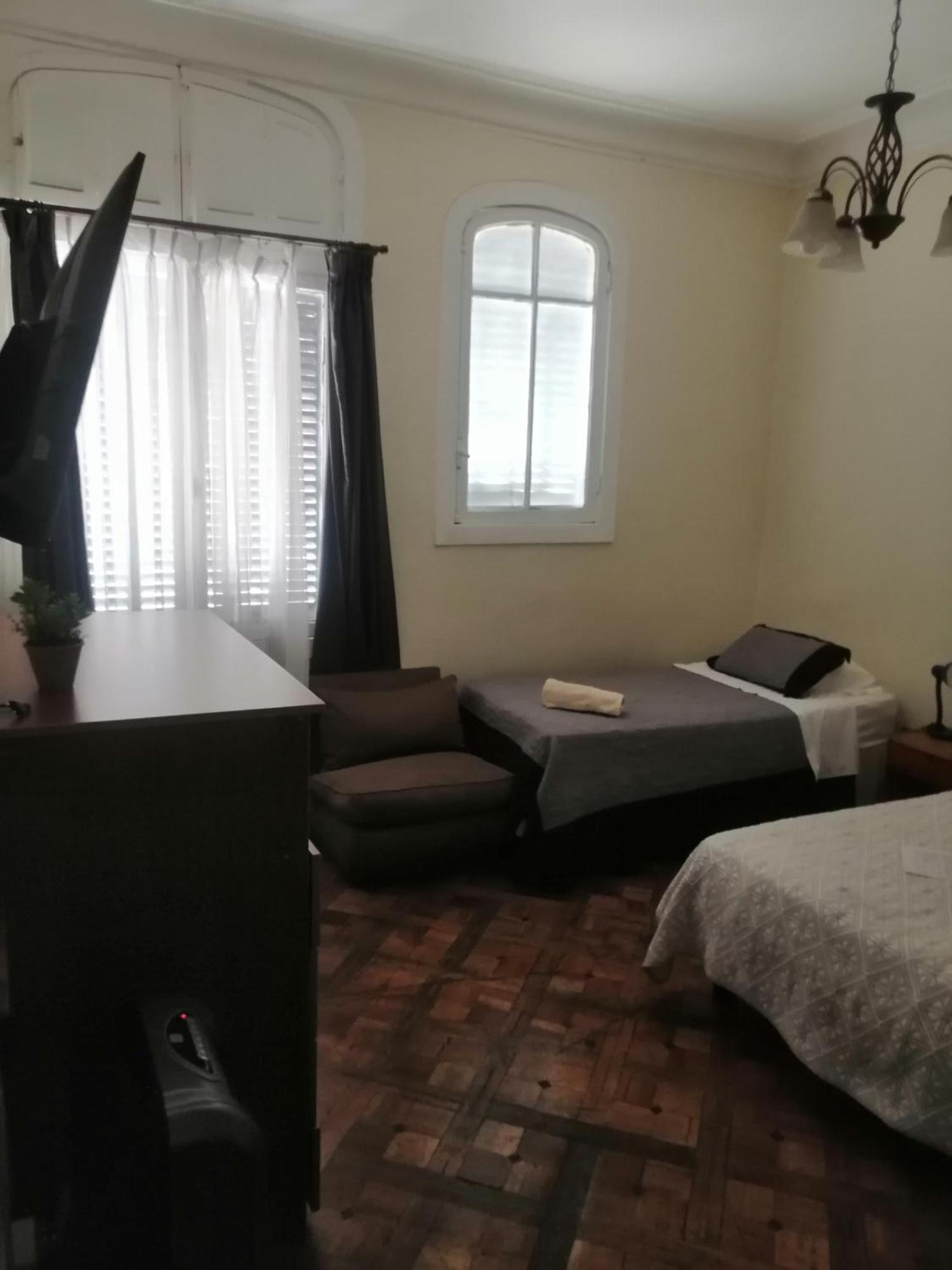 Hotel Baleares 圣地亚哥 外观 照片