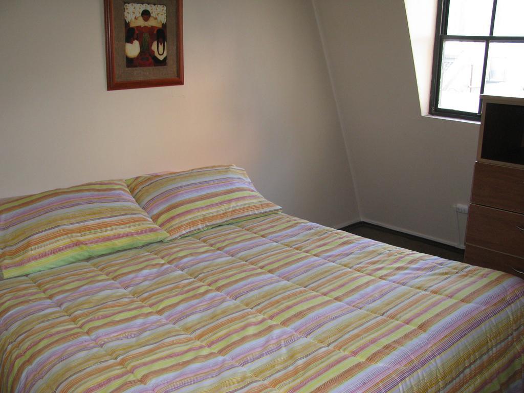 Hotel Baleares 圣地亚哥 外观 照片
